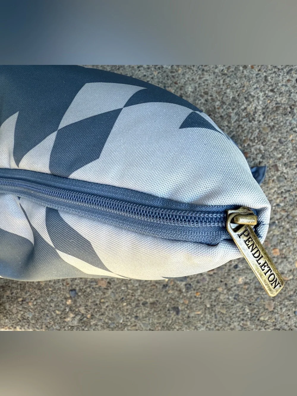 Pendleton Outdoor Packable Folding Blanket Pillow Picnic Camping Festival 60x72”